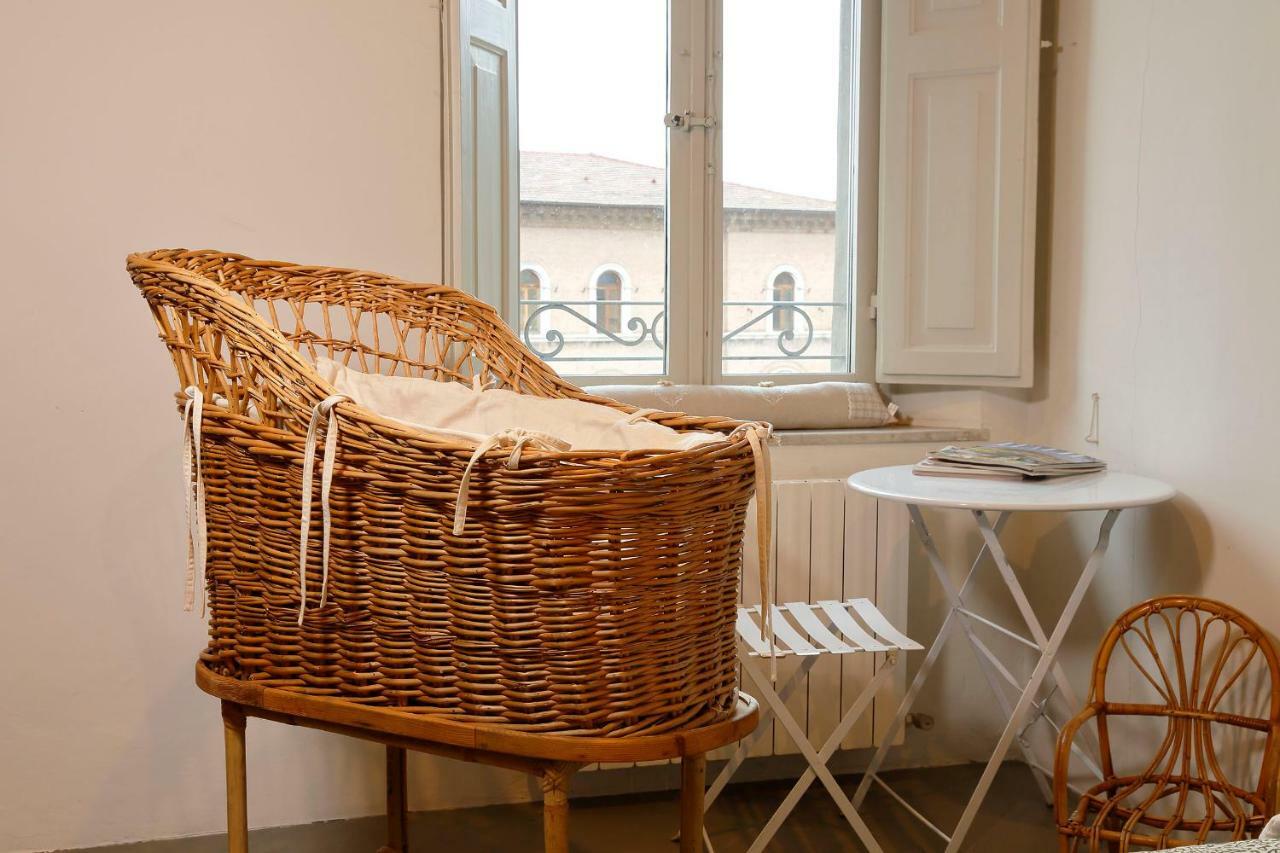 B&B Paradiso n.4 Siena Bagian luar foto